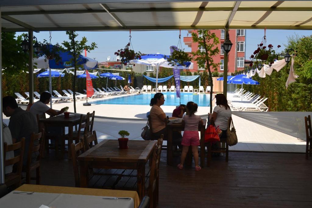 Pasha Hotel Cerkezkoy Екстериор снимка